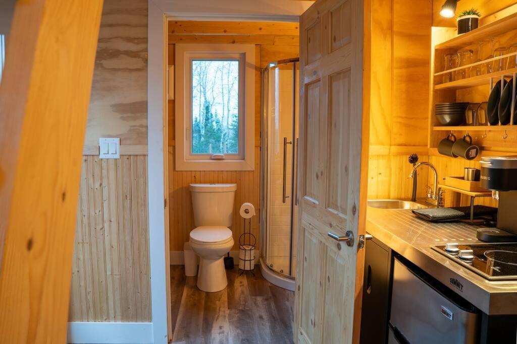 Chalet Sunflower - The Dordean Of